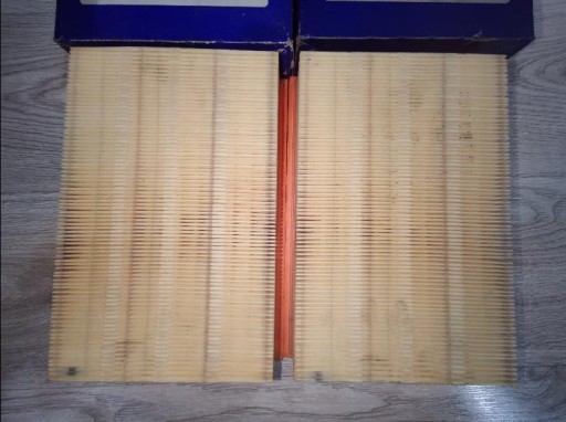 FILTER ZRAKA VOLVO S40 V50 C30 ORIGINAL 8683561