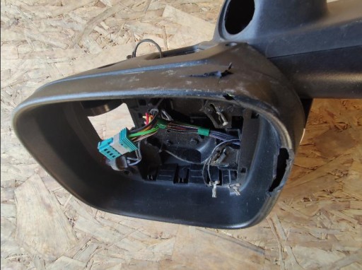 RETROVIZOR STELAZ VOLVO XC70 12- 14+2PIN