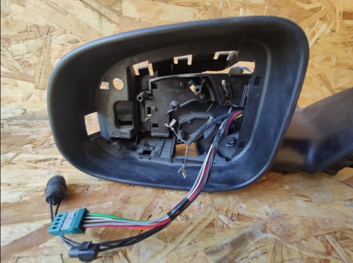 RETROVIZOR STELAZ VOLVO S80 V70 15- 16+2 PIN