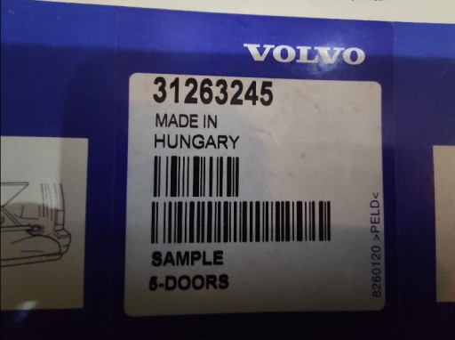 ZAŠTITNA KADA ZAŁADUNKOWA GEPEK VOLVO V70 XC60