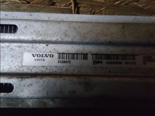 HLADNJAK VODE + INTERCOOLER VOLVO XC60 I S60 XC70