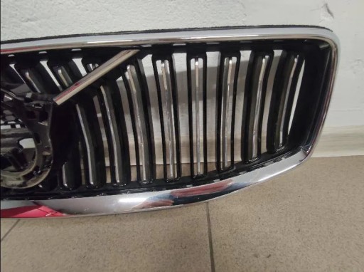 MASKA VOLVO S60 III V60 II 18- 31479295