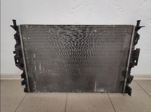 HLADNJAK VODE DIJELOVI VOLVO XC60 S60 V60 V70 XC70