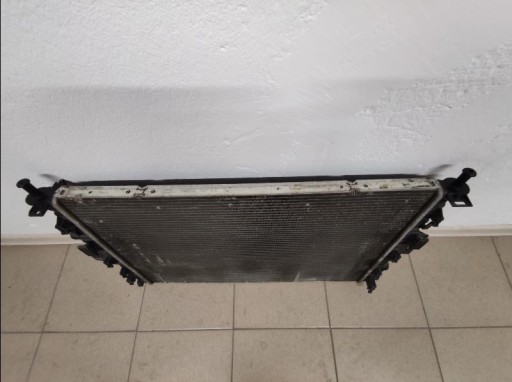 HLADNJAK VODE DIJELOVI VOLVO XC60 S60 V60 V70 XC70