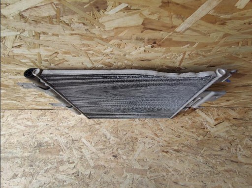 HLADNJAK KLIMATIZACIJE JAGUAR XJ CW93-19710-AA