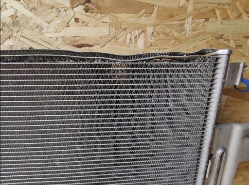 HLADNJAK KLIMATIZACIJE JAGUAR XJ CW93-19710-AA