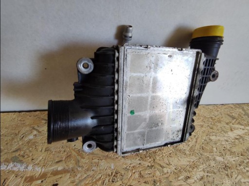 INTERCOOLER ZRAKA JAGUAR XE XF F-PACE VELAR