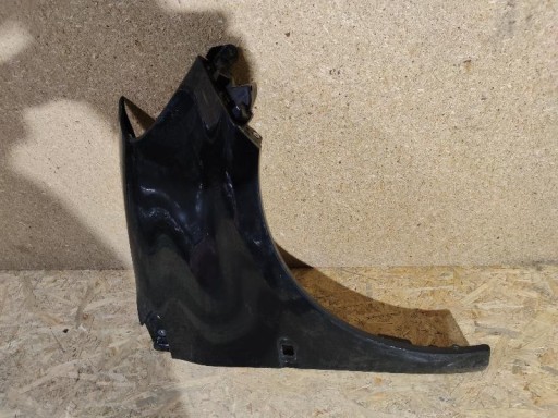 BLATOBRAN PREDNJA STRANA SMART FORTWO III A4538810201