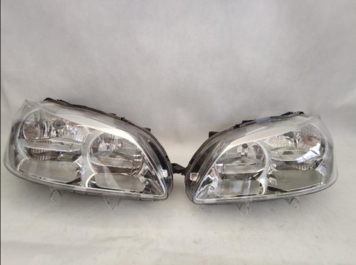 LAMPA FAR PREDNJA STRANA PEUGEOT 301 9675138980 L + P LAMPA FAR PREDNJA STRANA PEUGEOT 301 9675138980 L + P