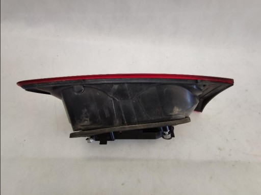 LAMPA FAR ZADNJA  STRANA W GEPEKA FIAT CROMA 27480202