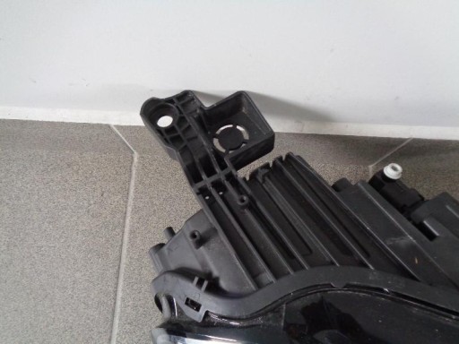 CITROEN DS3 CROSSBACK 9820840580 LAMPA FAR PREDNJA STRANA DESNA