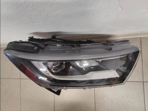 LAMPA FAR PREDNJA STRANA FORD TOURNEO CONNECT FULL LED