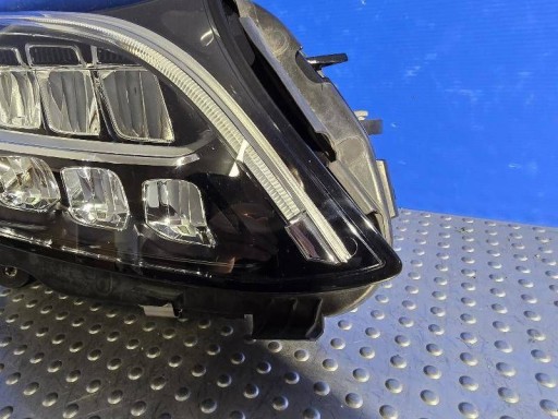 MERCEDES-BENZ C W205 PERFORMANCE A2059066806 LAMPA FAR PREDNJA STRANA DESNA