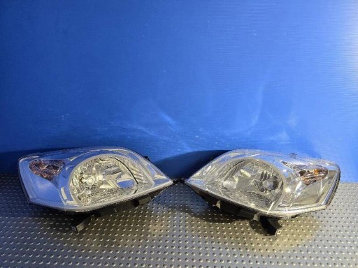 FIAT FIORINO BIPPER NEMO 086611158R LAMPA FAR PREDNJA STRANA LIJEVA + DESNA
