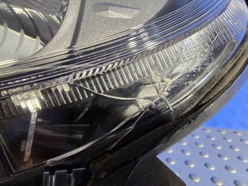 FIAT GRANDE PUNTO EVO 89102044 LAMPA FAR PREDNJA STRANA LIJEVA