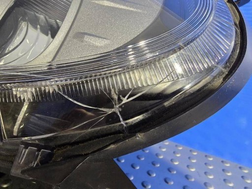 FIAT GRANDE PUNTO EVO 89102044 LAMPA FAR PREDNJA STRANA LIJEVA