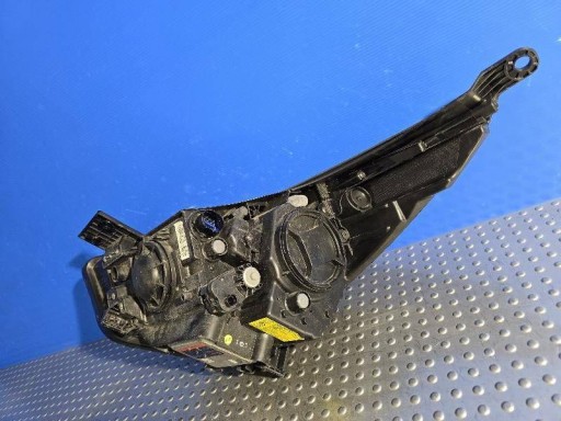 KIA NIRO 16- 92102-G5 LEČA LED LAMPA FAR PREDNJA STRANA DESNA KIA NIRO 16- 92102-G5 LEČA LED LAMPA FAR PREDNJA STRANA DESNA