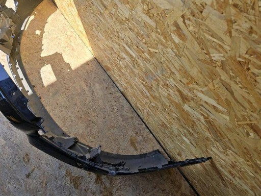 VOLVO S80 REDIZAJN 10- 3135344 BRANIK PREDNJA STRANA