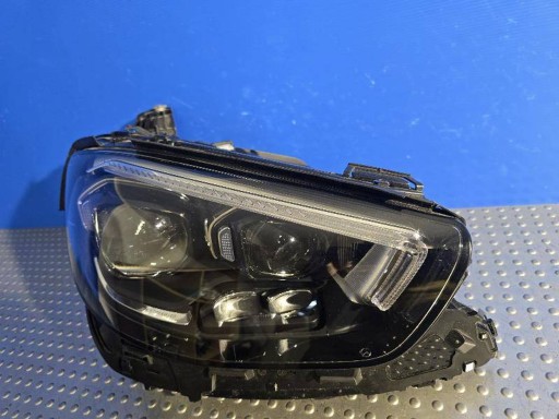 MERCEDES-BENZ E W213 REDIZAJN MULTIBEAM A2139061605 LAMPA FAR PREDNJA STRANA DESNA