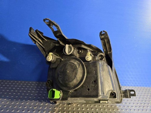 FORD FUSION REDIZAJN 05-12 24689700 LAMPA FAR PREDNJA STRANA LIJEVA