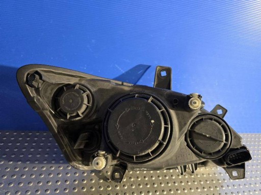 MERCEDES-BENZ VITO VIANO REDIZAJN A6398201861 LAMPA FAR PREDNJA STRANA LIJEVA OBIČNA