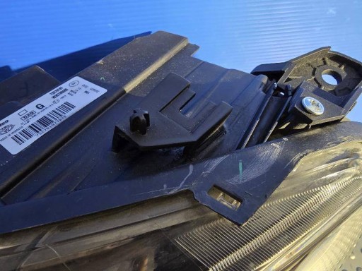 TOYOTA PROACE CITY 19- VERSO 9835780680 LAMPA FAR PREDNJA STRANA LIJEVA