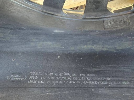 LAND ROVER RANGE SPORT L494 CK5M-1007AB- FELGA ALUMINIJSKA LAND ROVER RANGE SPORT L494 CK5M-1007AB- FELGA ALUMINIJSKA