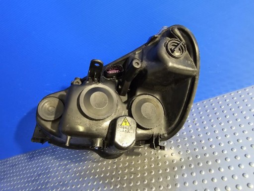 FORD GALAXY MK2 XENON GM21-13D154-AK LAMPA FAR PREDNJA STRANA DESNA FORD GALAXY MK2 XENON GM21-13D154-AK LAMPA FAR PREDNJA STRANA DESNA