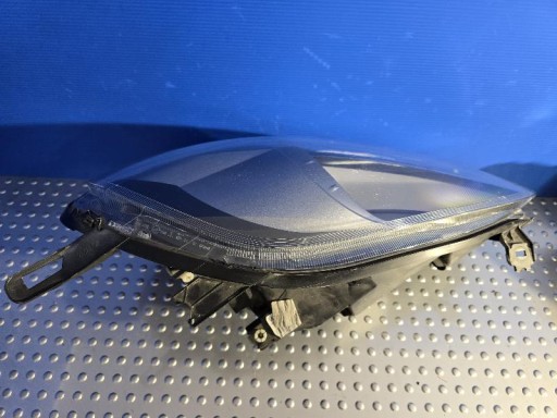 FIAT GRANDE PUNTO EVO SIVA LAMPA FAR PREDNJA STRANA LIJEVA
