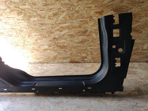 VOLVO XC70 V70 XC-70 07-16 GOLI OPLATA PRAG DESNA STRANA