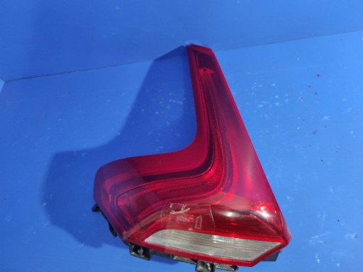 VOLVO V40 V-40 II 12-16 31395844 LAMPA FAR ZADNJA  ZADNJI LIJEVA STRANA