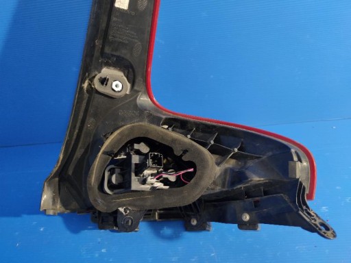 VOLVO V40 V-40 II 12-16 31395844 LAMPA FAR ZADNJA  ZADNJI LIJEVA STRANA
