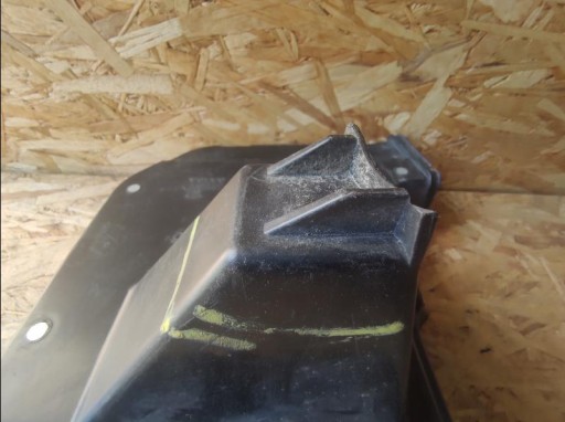 KUČIŠTE KOMPJUTERA MODULA VOLVO V40 II 12-18 31397339