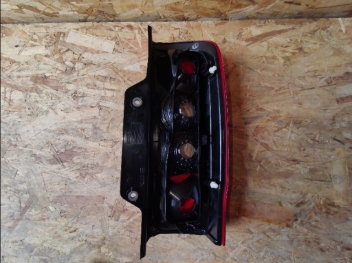 LAMPA FAR ZADNJA  STRANA FIAT FIORINO BIPPER NEMO QUBO