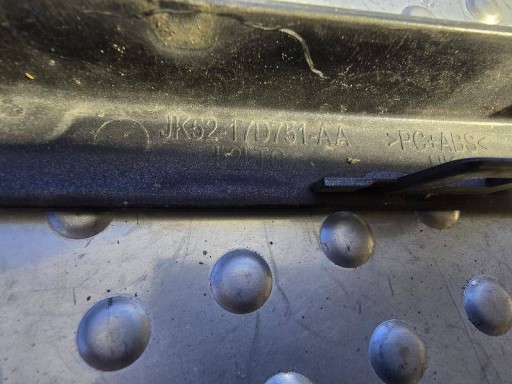 LAJSNA BRANIKA PREDNJEG PREDNJA STRANA RANGE ROVER VOGUE L405 JK52-17D751-AA