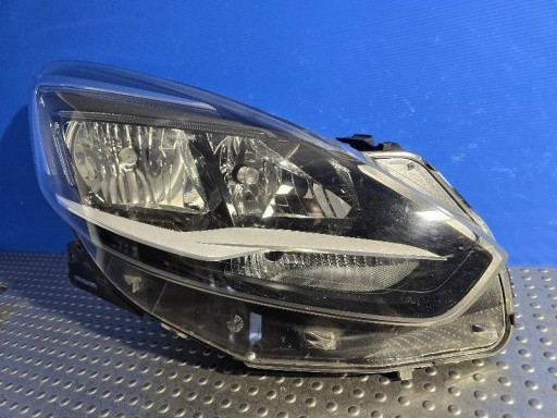LAMPA FAR PREDNJA STRANA DESNA OPEL ZAFIRA C REDIZAJN LED 13472659 LAMPA FAR PREDNJA STRANA DESNA OPEL ZAFIRA C REDIZAJN LED 13472659