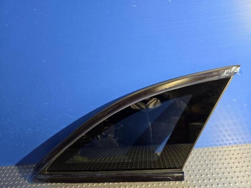 STAKLO BOČNI ZADNJA  ZADNJI STRANA DESNA MERCEDES-BENZ C W205 GODINA 25 A2056707200