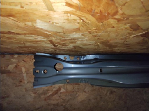 VOLVO XC70 II V70 GREDA BRANIKA ZADNJA  ZADNJI