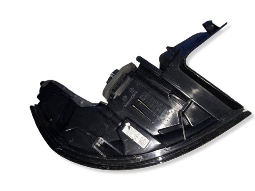 LAMPA FAR ZADNJA  ZADNJI STRANA DESNA OPEL GRANDLAND X REDIZAJN 24- LED 9847974280