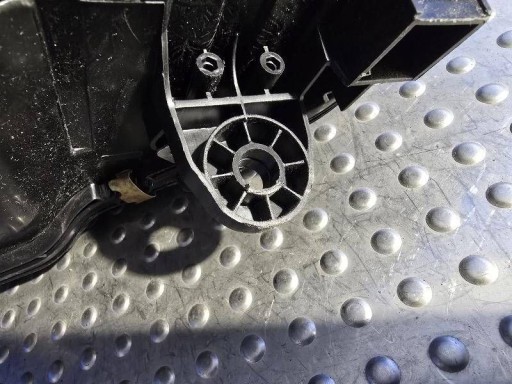 LAMPA FAR PREDNJA STRANA DESNA MERCEDES-BENZ C W205 FULL LED 14- A2059062604