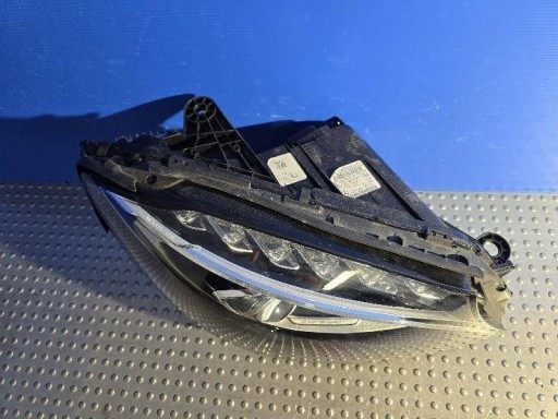 LAMPA FAR PREDNJA STRANA DESNA MERCEDES-BENZ C W205 FULL LED 14- A2059062604