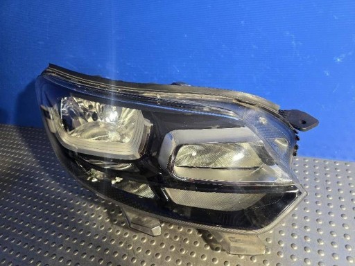 LAMPA FAR PREDNJA STRANA DESNA CITROEN JUMPY III VIVARO C 9808567680 LAMPA FAR PREDNJA STRANA DESNA CITROEN JUMPY III VIVARO C 9808567680