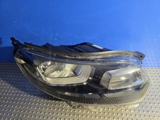LAMPA FAR PREDNJA STRANA DESNA OPEL VIVARO C JUMPY III 16- 9808567680 LAMPA FAR PREDNJA STRANA DESNA OPEL VIVARO C JUMPY III 16- 9808567680