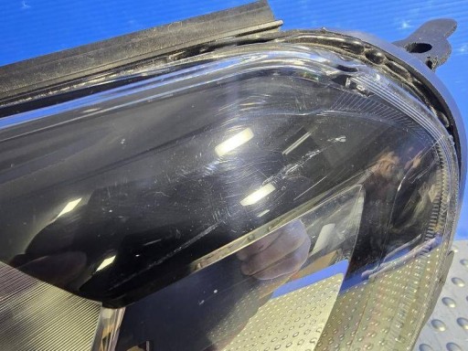 LAMPA FAR PREDNJA STRANA LIJEVA OPEL VIVARO C JUMPY III 9808567780
