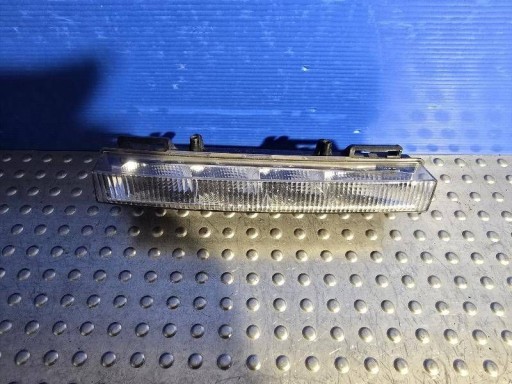 LAMPA FAR MAGLENKA PREDNJA STRANA MERCEDES-BENZ ML W166 GLK A2049065501