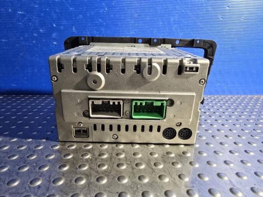 RADIO CD STANICA MULTIMEDIALNA VOLVO S60 I REDIZAJN XC70 30745812 RADIO CD STANICA MULTIMEDIALNA VOLVO S60 I REDIZAJN XC70 30745812
