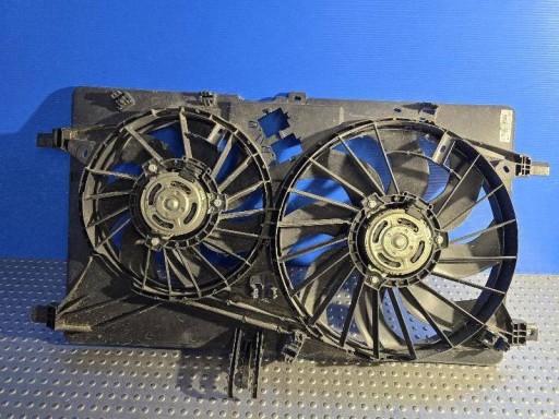 KUČIŠTE VENTILATOR HLADNJAKA RENAULT MASTER III OPEL MOVANO 214812564R KUČIŠTE VENTILATOR HLADNJAKA RENAULT MASTER III OPEL MOVANO 214812564R