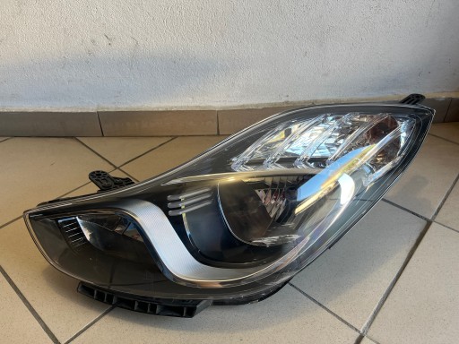 HYUNDAI IX20 IX-20 10- LAMPA FAR PREDNJA STRANA LIJEVA