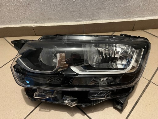 TOYOTA PROACE CITY VERSO 18- LAMPA FAR PREDNJA STRANA LIJEVA 9835780680