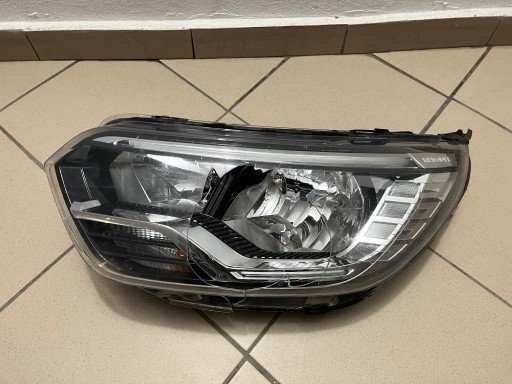 LAMPA FAR PREDNJA STRANA LIJEVA RENAULT KANGOO III 3 EXPRESS 21- 260600331R